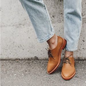 NISOLO James Oxford Almond 7.5’